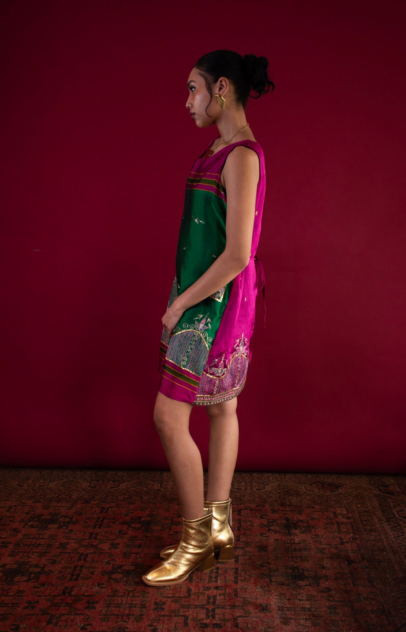 The Sari Shift 3/6
